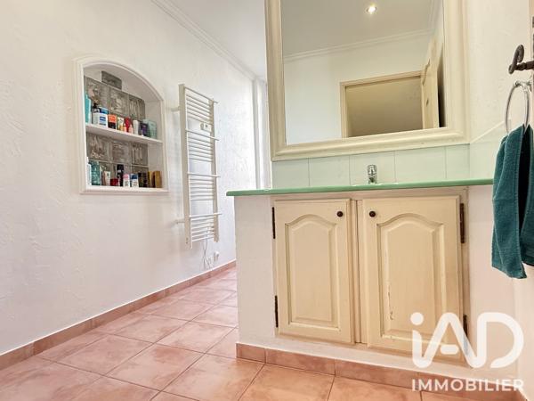 Appartement à vendre 5 pièces 125 m² Cagnes-sur-Mer