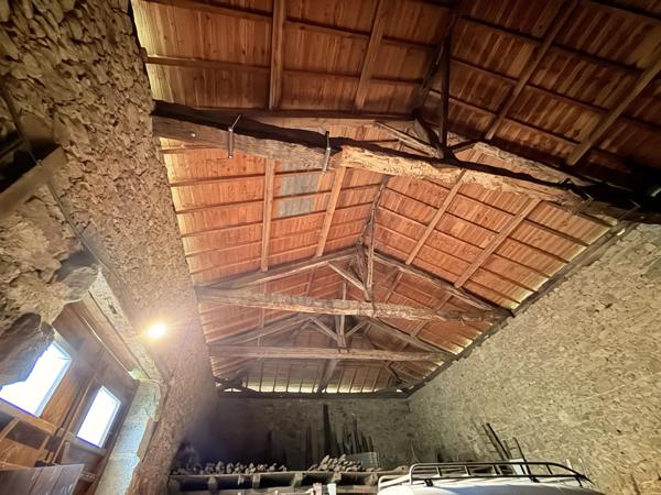 Une PROPRIETE EXCEPTIONNELLE sur 34 HECTARES