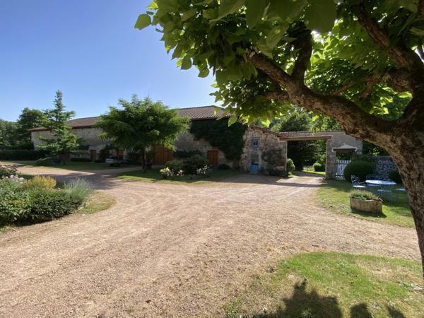 Une PROPRIETE EXCEPTIONNELLE sur 34 HECTARES