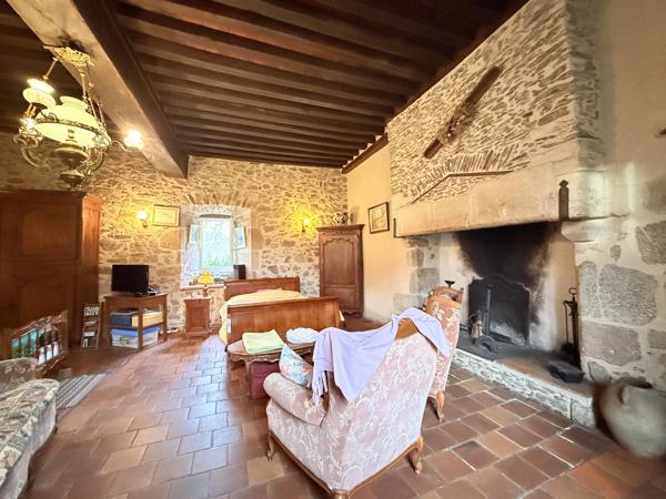 Une PROPRIETE EXCEPTIONNELLE sur 34 HECTARES