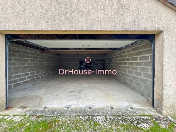 Parking / Box à vendre 1 pièce de 46 m²