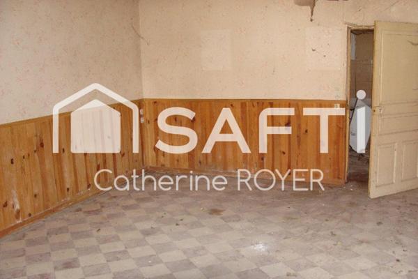 Maison à rénover avec belles dépendances