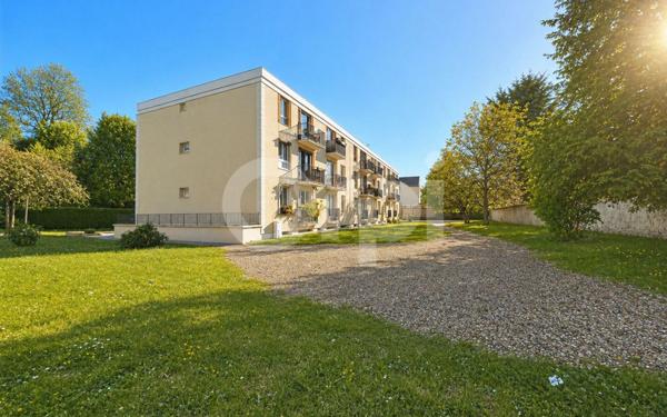 Appartement à vendre    3 pièces • 55,85 m2 Chennevières-sur-Marne