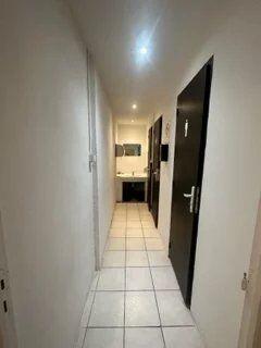 Location Local commercial 5 pièces à Mauguio