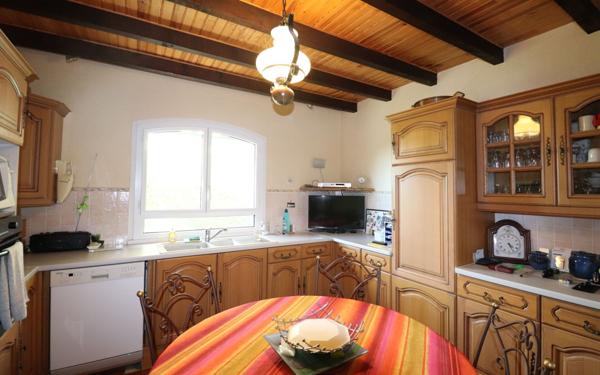 Maison à vendre    3 pièces •  Annoisin-Chatelans