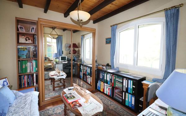 Maison à vendre    3 pièces •  Annoisin-Chatelans