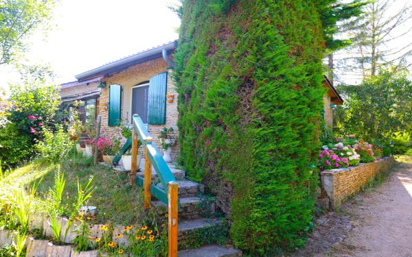 Maison à vendre    3 pièces •  Annoisin-Chatelans