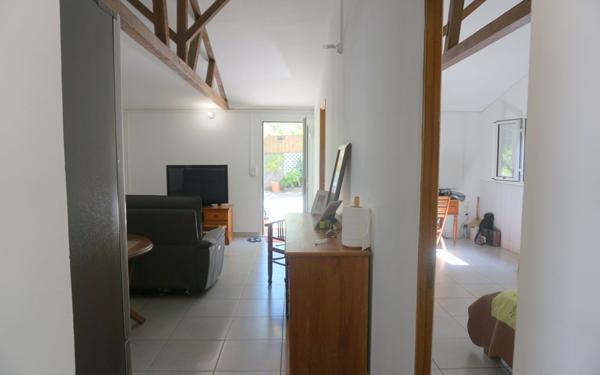 Maison à vendre    3 pièces • 95 m2 Saint-Leu