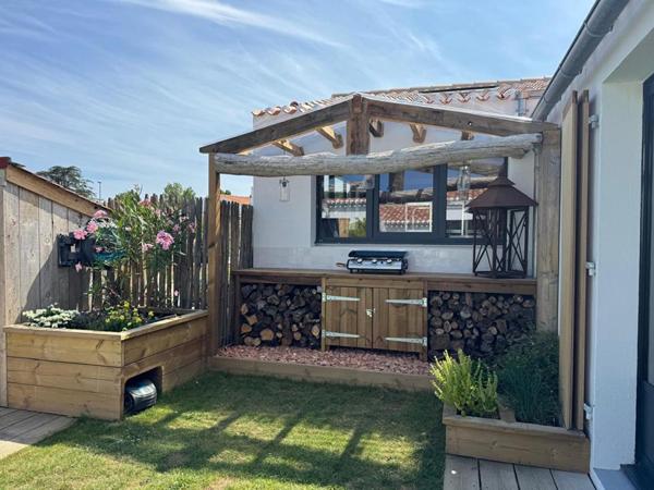MAISON FAMILIALE SOIGNEE PORT JOINVILLE