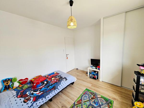 Maison contemporaine de 120m² lumineuse - 4 Chambres.