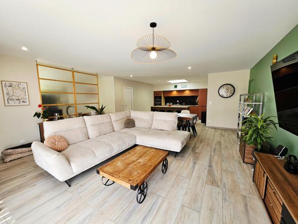 Maison contemporaine de 120m² lumineuse - 4 Chambres.