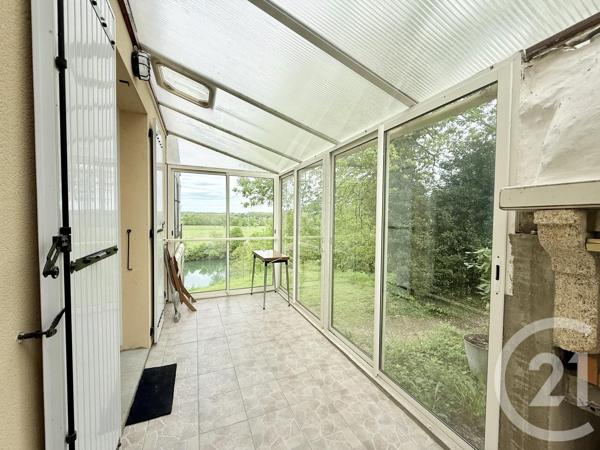 Maison à vendre  4 pièces - 111,30 m 2   SAINTES  - 17