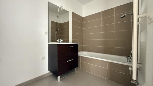 Appartement T3 de 63 m² avec grande terrasse