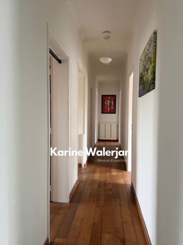 Courrières (62710) MAISON INDIVIDUELLE 217 M2 - SEMI PLAIN PIED - VOLUMES - 6 CHAMBRES - POSSIBLE PROFESSION LIBERALE - JARDIN