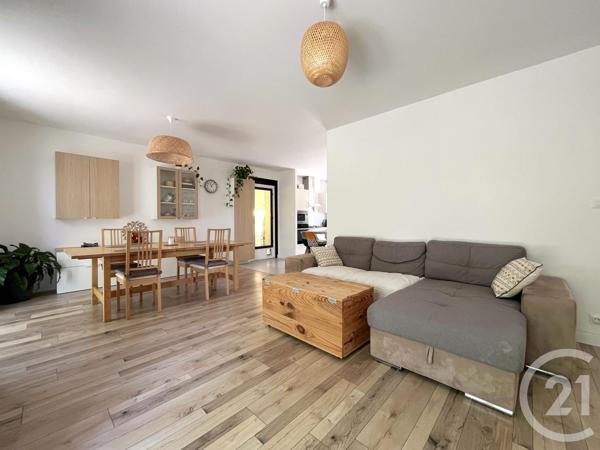 Maison à vendre  5 pièces - 104 m 2   ST QUENTIN DE BARON  - 33
