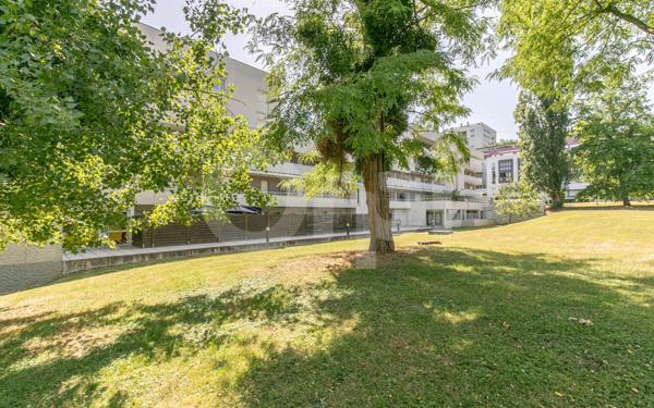 Appartement à vendre    4 pièces • 76,86 m2 Sucy-en-Brie