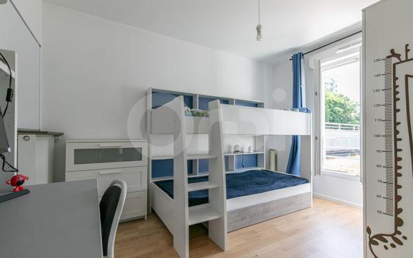 Appartement à vendre    4 pièces • 76,86 m2 Sucy-en-Brie