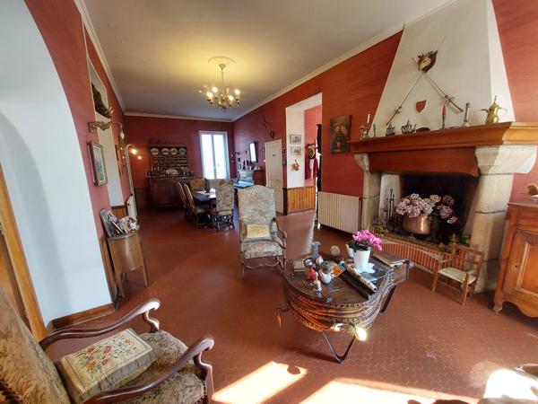 Maison à vendre à Bussière-Badil (24360) - Dordogne