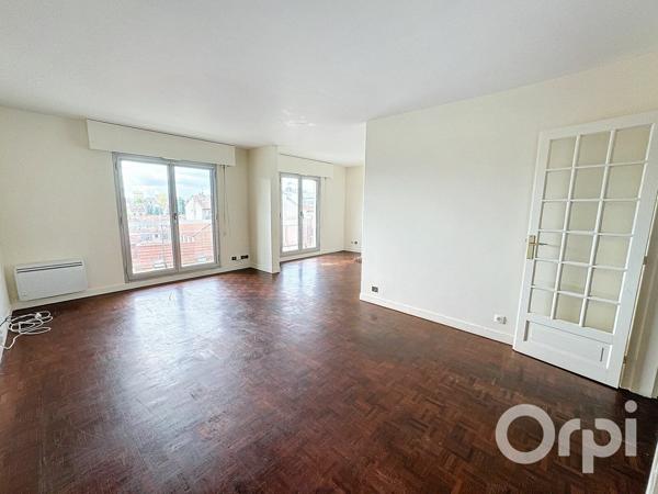 Appartement à vendre    5 pièces • 91,26 m2 Clamart