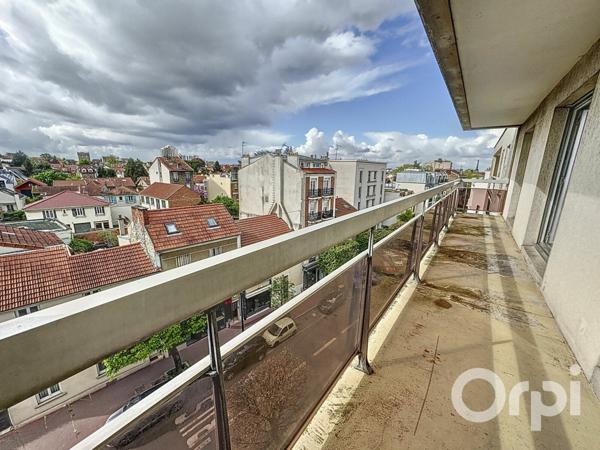 Appartement à vendre    5 pièces • 91,26 m2 Clamart