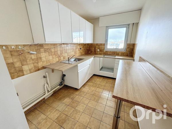 Appartement à vendre    5 pièces • 91,26 m2 Clamart