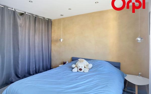 Maison à vendre    5 pièces • 116,35 m2 Le Pontet