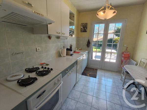 Maison à vendre  5 pièces - 116,53 m 2   SOULAC SUR MER  - 33