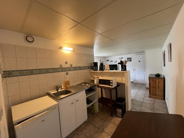 Appartement à louer 490 € CC St-Augustin 2 p 36 m² DPE D