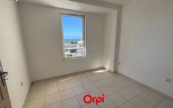 Appartement à vendre    3 pièces • 54,95 m2 Saint-Denis
