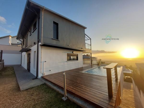 Villa F5 avec piscine à La Possession