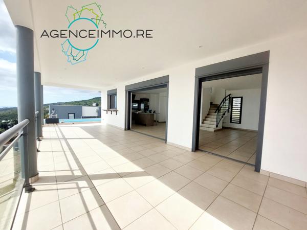 Villa F5 avec piscine à La Possession