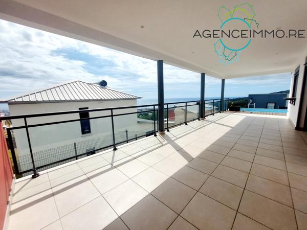 Villa F5 avec piscine à La Possession