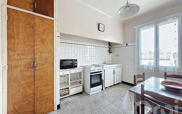 Maison à vendre    4 pièces •  Prades