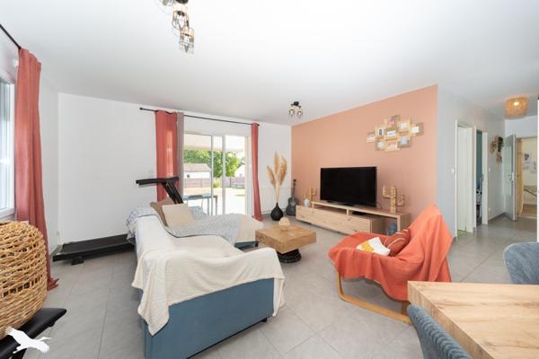 Maison à louer 920 € CC St-Savin 4 p 93 m² DPE C