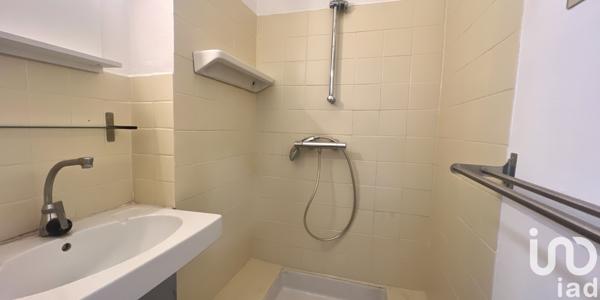 Appartement à vendre 3 pièces 47 m² Bagnols-sur-Cèze