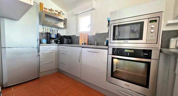 APPARTEMENT 2/3 PIECES GRANDE TERRASSE 1 PARKING PRIVATIF - QUARTIER PORT MIRAMAR - PLAGE MIRAMAR -