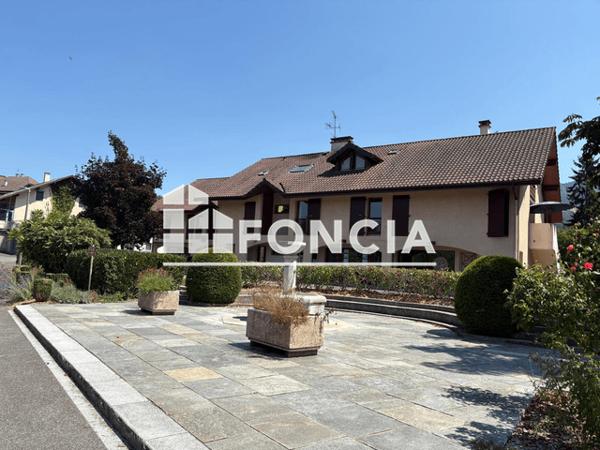 Location Local commercial 2 pièces 36.08 m² - PLACE DE LA FONTAINE Perrignier 74550