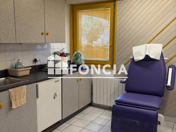 Location Local commercial 2 pièces 36.08 m² - PLACE DE LA FONTAINE Perrignier 74550