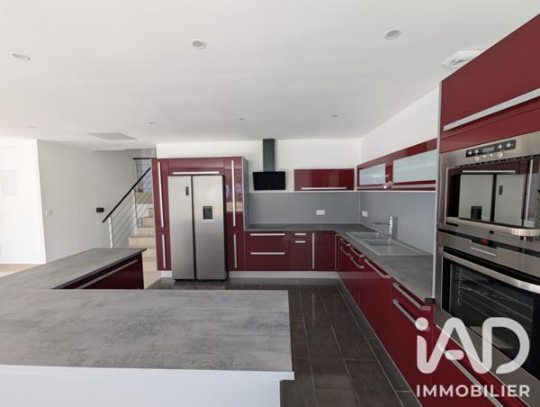 Maison à vendre 4 pièces 120 m² Castelnau-de-Lévis