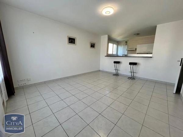 Appartement à louer 2 pièces 46.62m² Joué-lès-Tours (37300)