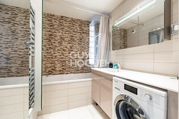 APPARTEMENT 3 PIECES AVEC PARKING ET TERRASSE