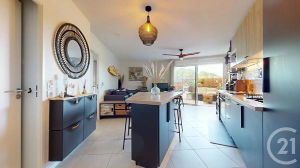 Appartement F2 à vendre  2 pièces - 44 m 2   CAPBRETON  - 40