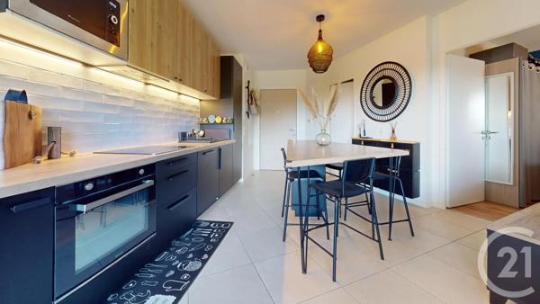Appartement F2 à vendre  2 pièces - 44 m 2   CAPBRETON  - 40