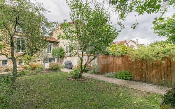 Maison à vendre    4 pièces • 70,30 m2 Chelles