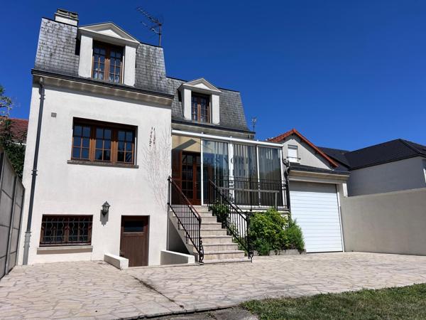Le Blanc-Mesnil (93150) MAISON FAMILIALE - LE BLANC MESNIL SUD - JARDIN SANS VIS-A-VIS