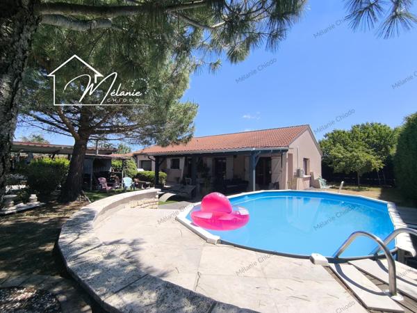 Maison familiale 3 chambres double grand garage jardin carport piscine