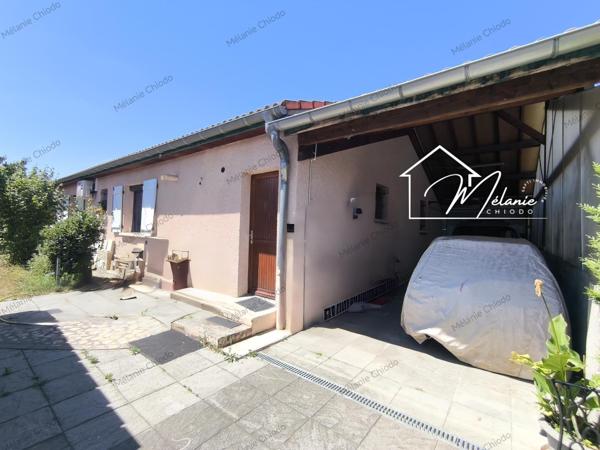 Maison familiale 3 chambres double grand garage jardin carport piscine