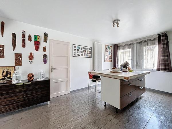 Appartement T5 en duplex - piscine - Eysines centre