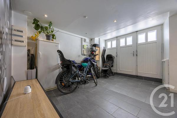 Appartement F5 à vendre  5 pièces - 92,14 m 2   RUMILLY  - 74