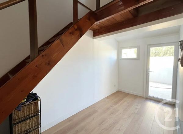 Maison à vendre  3 pièces - 90 m 2   MARTIGUES  - 13